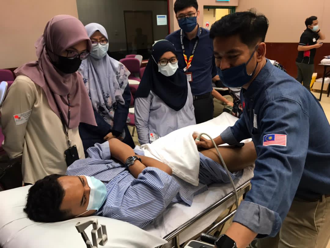 08DFA727-76CA-49E3-B7C6-D7C591B17485