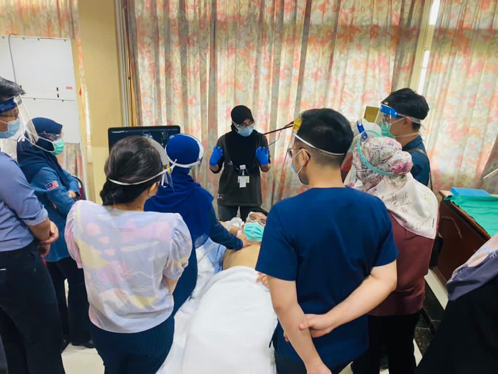 EDA3ED26-ACD3-4B27-A0F8-1E8A0BC89F4A